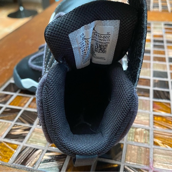 Nike Jordan Pro Strong Basketball Baby Shoes - Picture 12 of 12